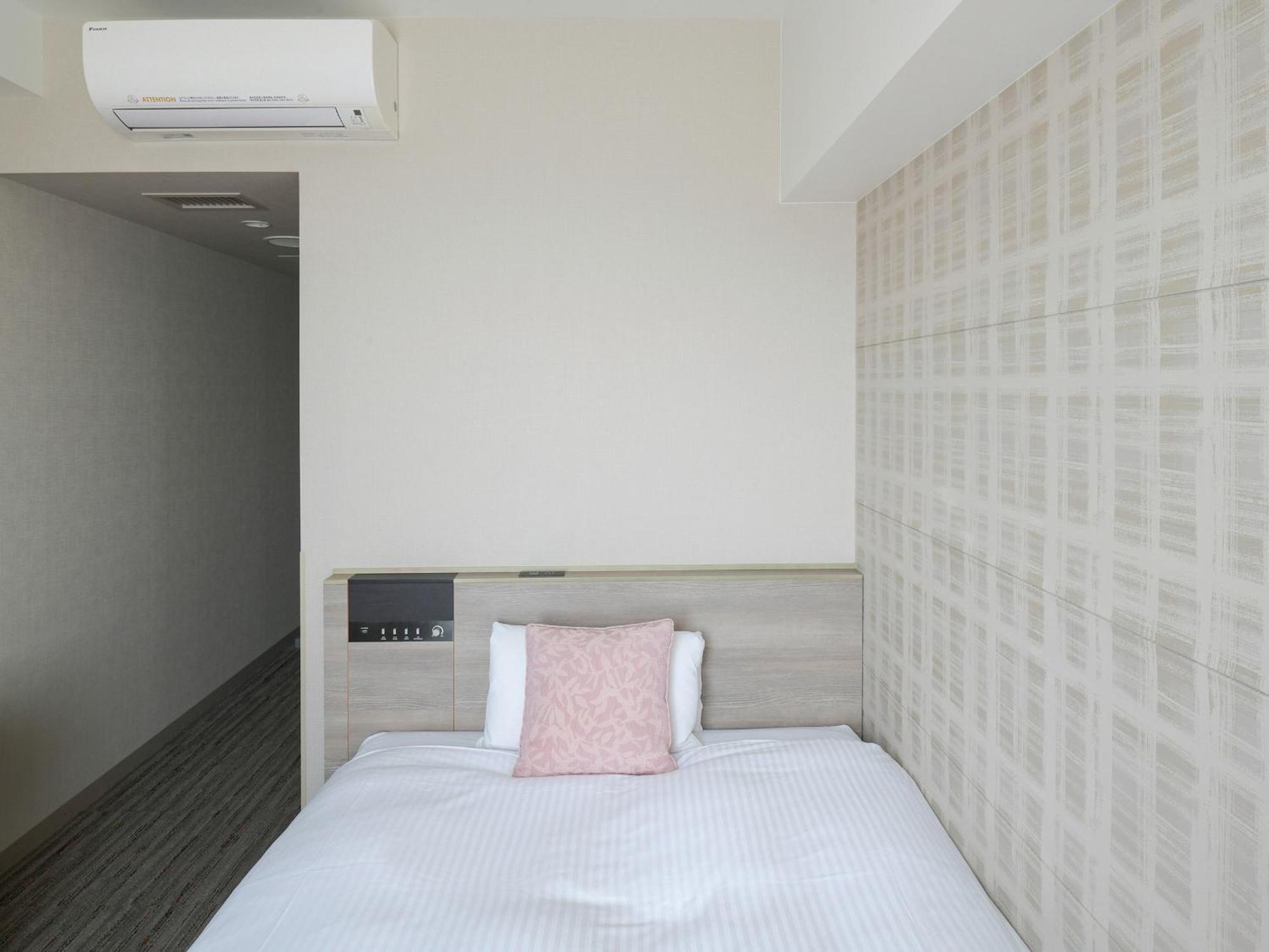 Vessel Inn Shigamoriyama Station Exterior photo